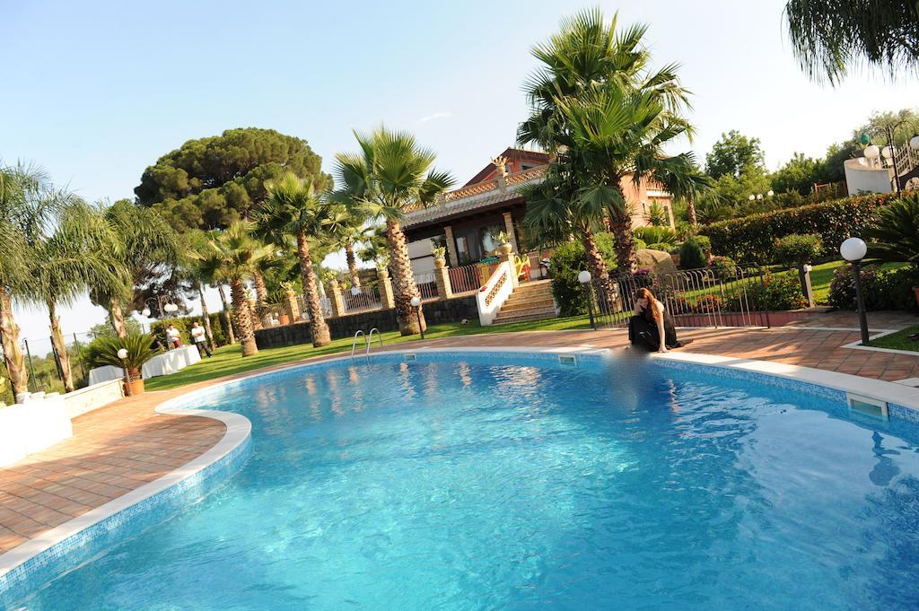 Villa Papardo 기아레 객실 사진